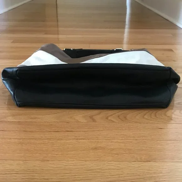 Gianni Notaro Made in Italy Leather Color Block Shoulder Bag - Picture 7 of 16